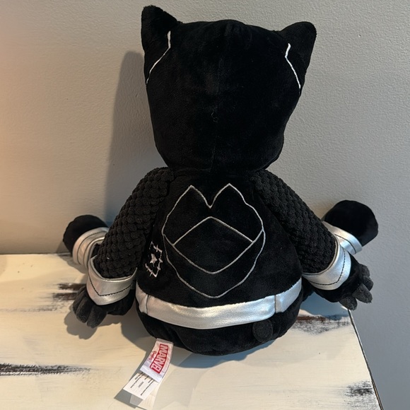NIB Black Panther scentsy buddy w/ scent pak - Picture 5 of 6